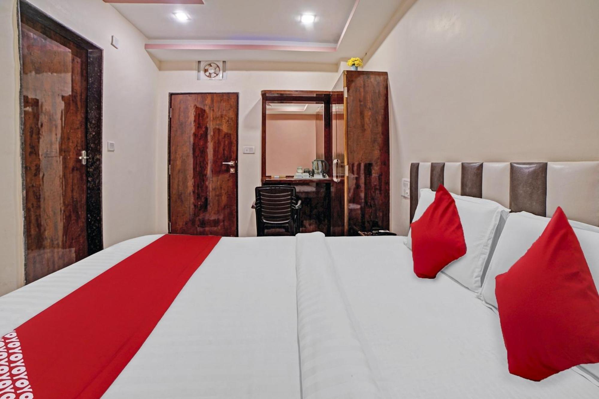 Rāipur Hotel O Sandeep מראה חיצוני תמונה
